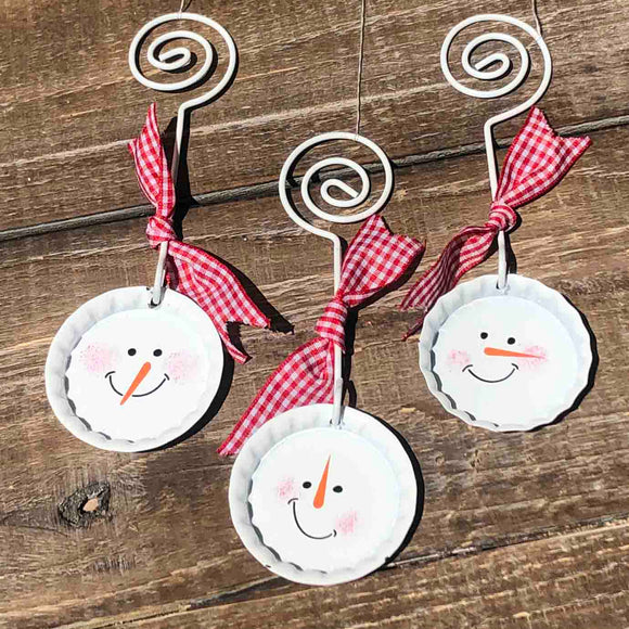 Bottle Cap Snowman Ornament