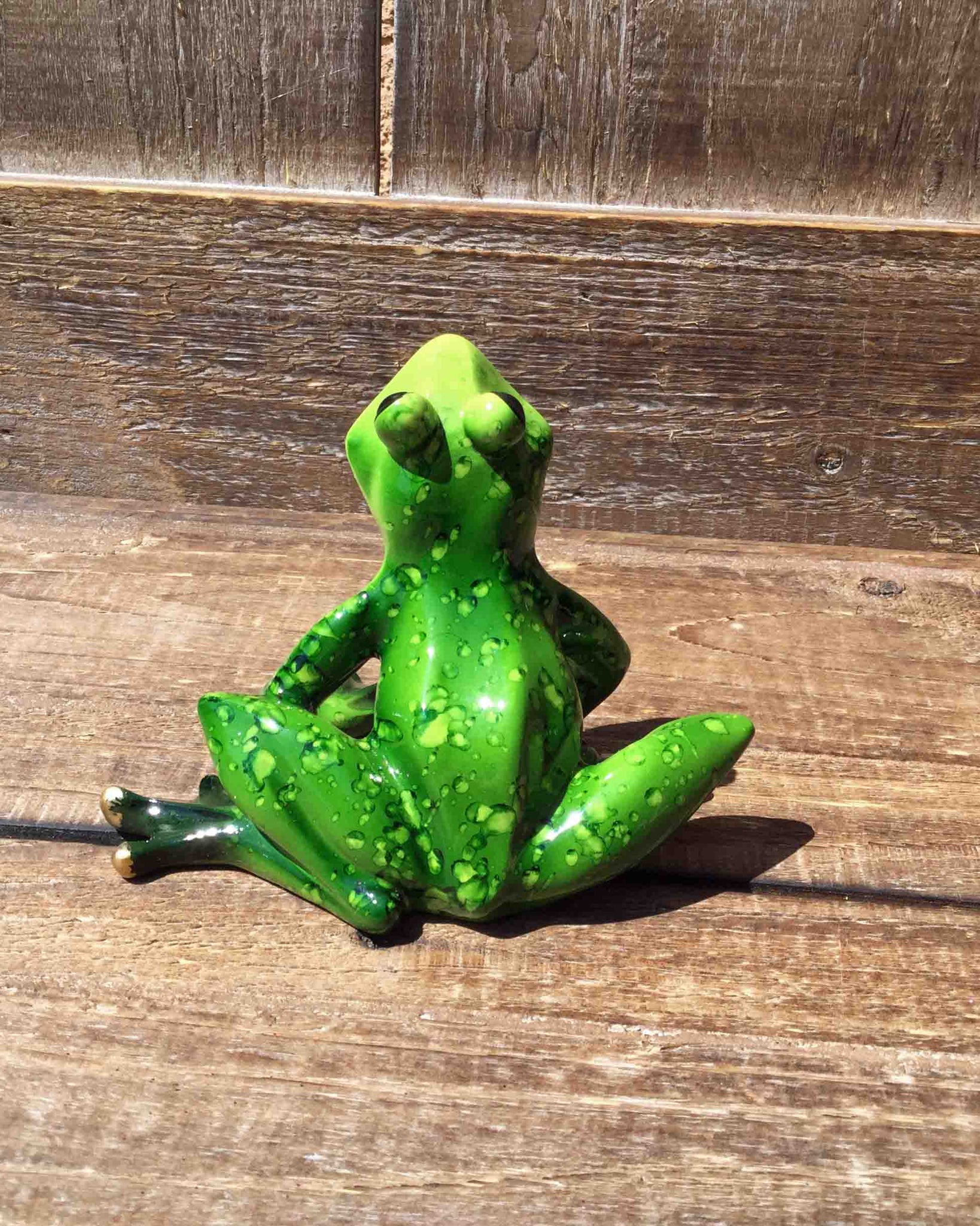 Frog Figurine – Gifts from Neverland